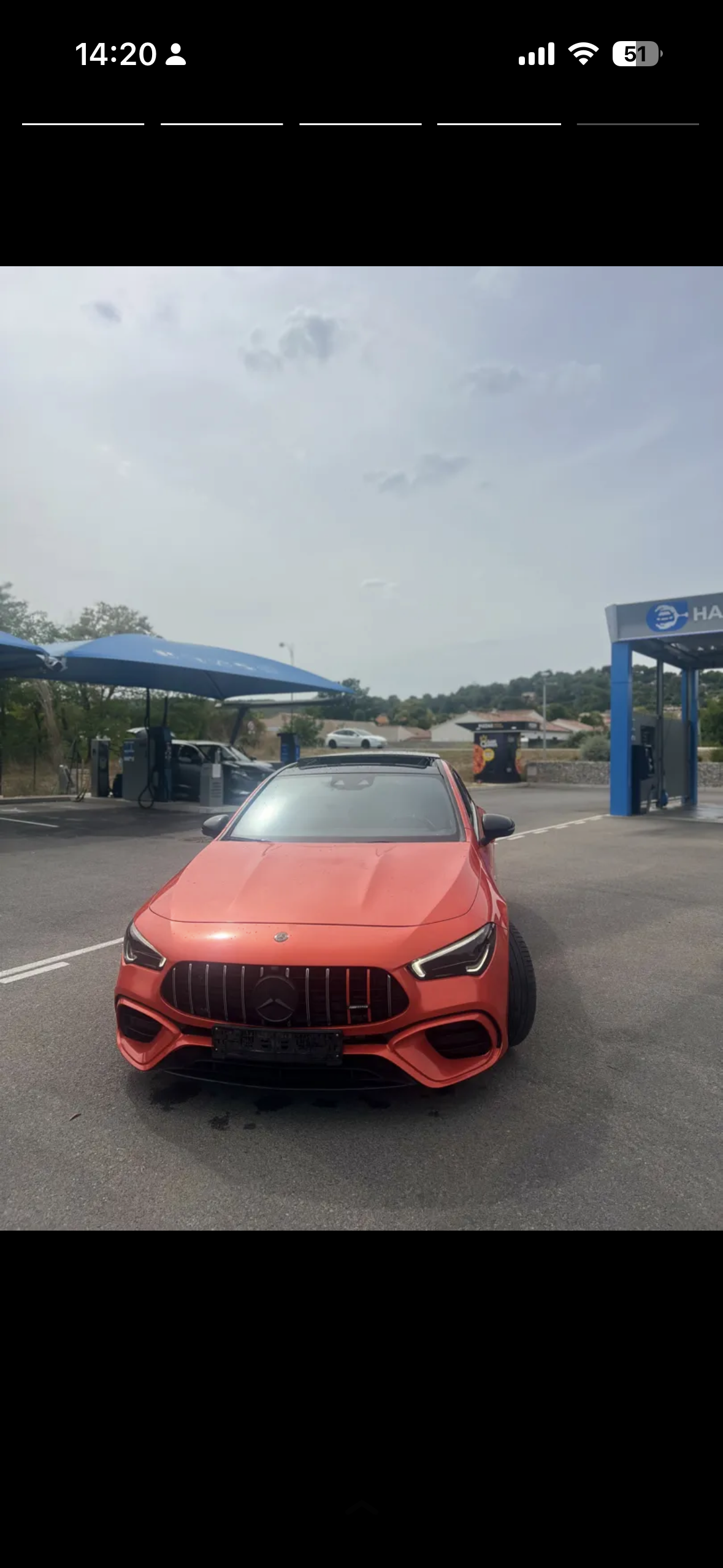 Mercedes CLA45s AMG rouge face avant